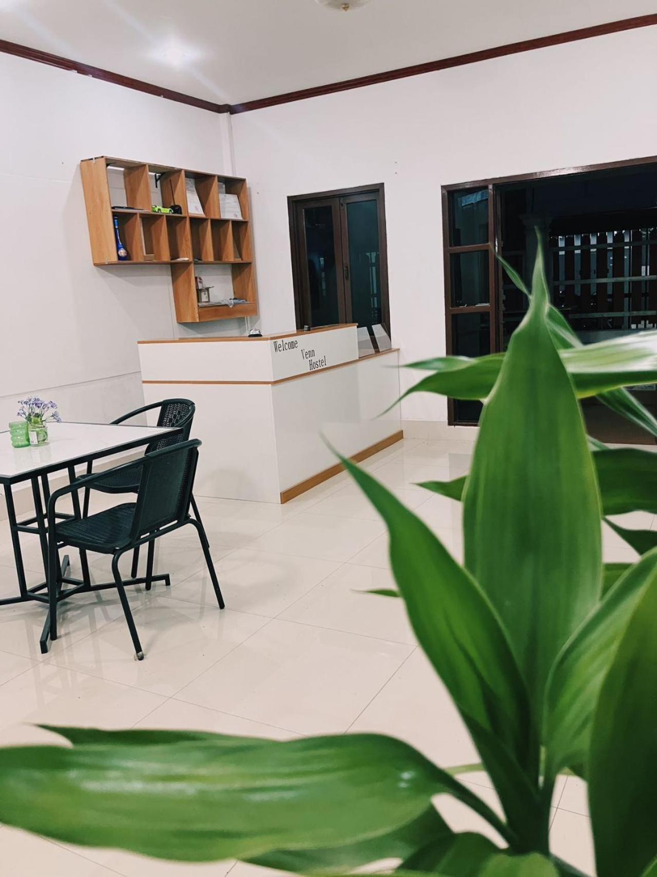 Venn Hostel Vientiane Exterior photo